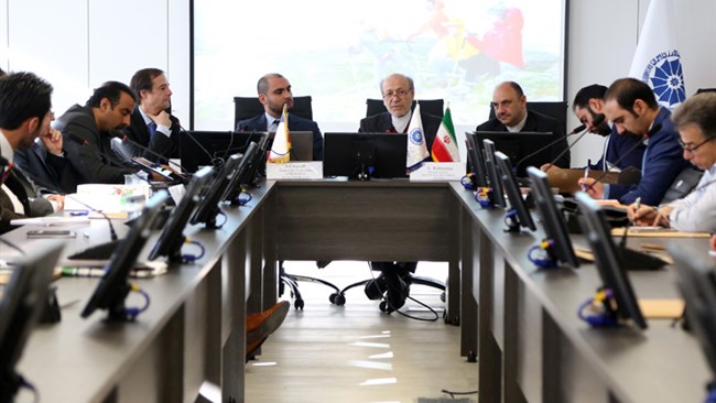 در نشست معرفی فرصت های همکاری ایران و شیلی، حوزه های کار مشترک میان دو کشور و همچنین اقلام صادراتی مورد نیاز معرفی شد.