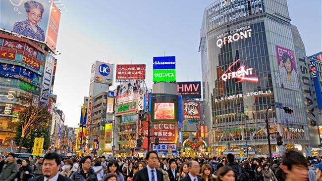 ژاپن سومین اقتصاد مبتنی بر تولید و چهارمین صادرکننده بزرگ تولیدات صنعتی در جهان است. این کشور با تورم سالانه  2.7درصد، رتبه اول را در متغیر تورم در بین 144 کشور مورد بررسی مجمع جهانی اقتصاد در سال 2015 کسب کرده است.