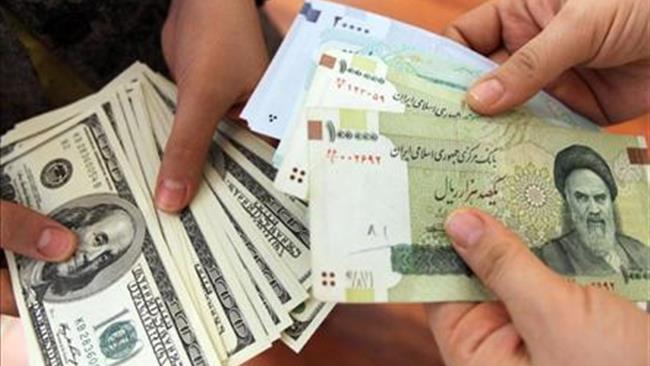 تک نرخی شدن ارز به نفع اقتصاد ایران است و راه ورود سرمایه گذاری خارجی را هموار می کند.