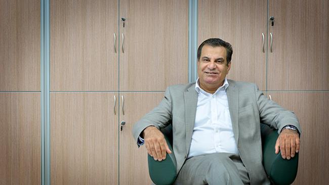 محمد امیرزاده رئیس کمیسیون احداث و خدمات فنی و مهندسی اتاق ایران معتقد است اگر آمار تخصیص منابع به بخش دولتی و خصوصی به تفکیک ارائه شود، مشخص می‌شود که دولت در شکل‌گیری یا توسعه بخش خصوصی چقدر جدی بوده است.