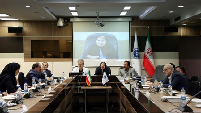 به روزرسانی تکنولوژی های مورد استفاده در کشور با ارتباط بین دانشمندان و نخبگان ایرانی و همتایان خود در اقصی نقاط دنیا ممکن می شود.