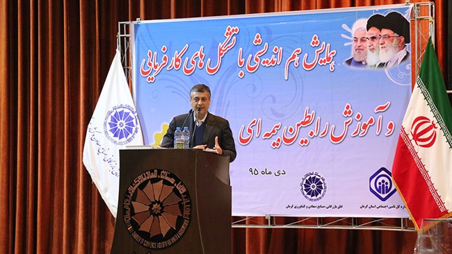 رئیس اتاق کرمان معتقد است سازمان تأمین اجتماعی بخشنامه محور است و بخشنامه ها نیز بر اساس شرایط خاصی صادر شده اند.