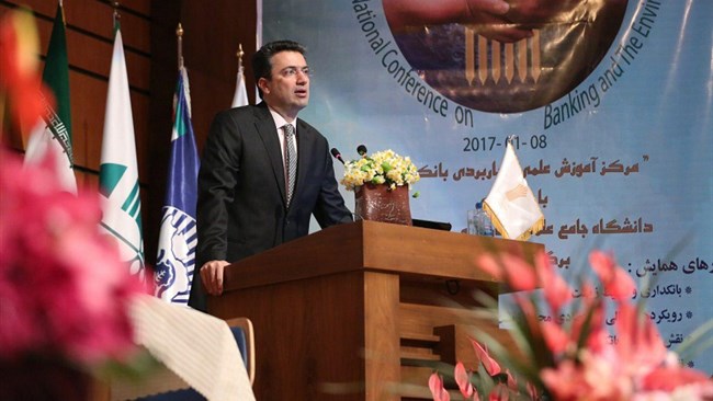 نخستین همایش ملی بانکداری و محیط زیست در سازمان ملی محیط زیست برگزار شد و نایب رئیس اتاق ایران نیز در این همایش سخنرانی کرد.