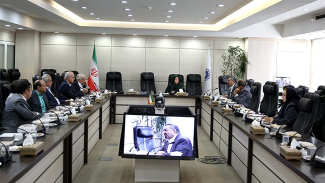 در نشست کمیسیون حمل‌ونقل اتاق ایران بر لزوم انسجام و هم‌گرایی بین تشکل‌های فعال در عرصه حمل‌ونقل و لجستیک تأکید شد.