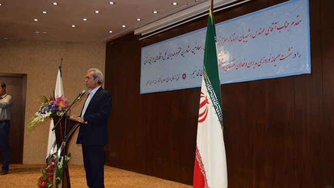 رئیس اتاق بازرگانی، صنایع، معادن و کشاورزی ایران گفت: تحقق شعار سال نیازمند ائتلاف بزرگ در بخش خصوصی است.