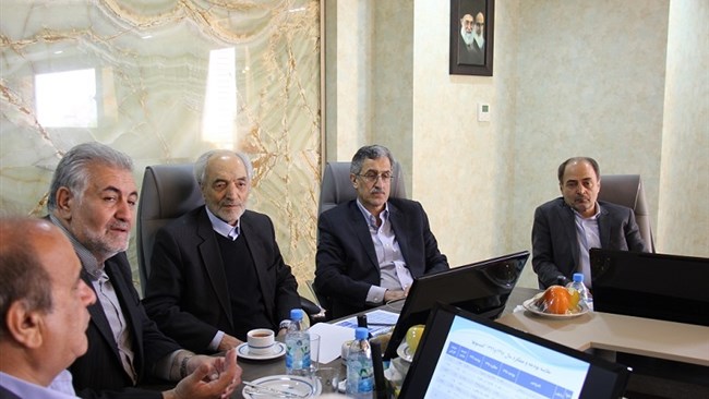 نشست هیات نمایندگان اتاق اصفهان با حضور علا میر محمدصادقی و مسعود خوانساری برگزار شد.