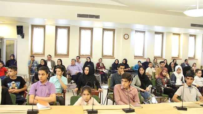 سومین دوره آموزشی بازرگانان کوچک به همت شورای عالی جوانان اتاق اصفهان در دو رده سنی 6 تا 18 سال و در قالب سه گروه آغاز شد.