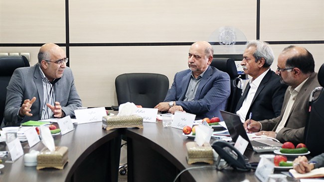 در نخستین نشست کمیته آمارهای بخش خصوصی کشور که با حضور رئیس اتاق بازرگانی، صنایع، معادن و کشاورزی ایران برگزار شد، اعضای کمیته معرفی شدند.