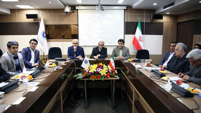 غلامحسین شافعی رئیس اتاق ایران در نشست روسای کمیسیون‌های تخصصی اتاق ایران از پیشنهاد خود به رئیس‌جمهور در مورد تعیین دامنه ریسک برای تسهیلات ارزی صندوق توسعه ملی خبر داد.