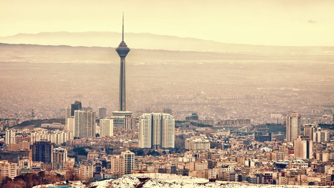 دبیر شورای عالی شهرسازی و معماری ایران می‌گوید بررسی‌ها نشان می‌دهد امکان انتقال پایتخت به مکان دیگری عملی نیست ازاین‌رو به دنبال ساماندهی پایتخت هستیم.