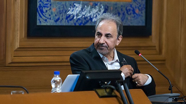 اعضای شورای اسلامی شهر تهران روز سه شنبه در پنجاه و پنجمین جلسه علنی شورا، دومین استعفای محمدعلی نجفی را با 15 رای موافق، 5 رای مخالف و یک رای ممتنع پذیرفتند.
