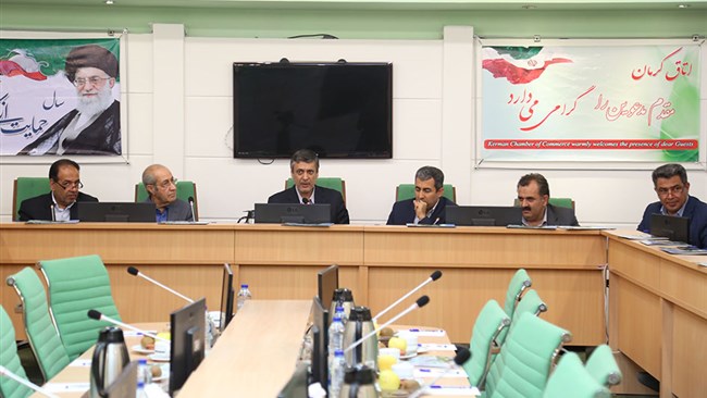 رئیس کمیسیون اقتصادی مجلس شورای اسلامی گفت: با توجه به وجود وضعیت بحرانی در تولید محصولات کشاورزی استان کرمان طی سال جاری، تشکیل ستاد بحران در این زمینه ضروری است.