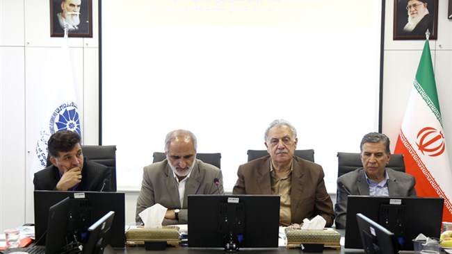 اعضای کمیسیون گردشگری اتاق ایران طی نشستی بر تشکیل انجمن ملی اکوتوریسم ایران تأکید کردند.