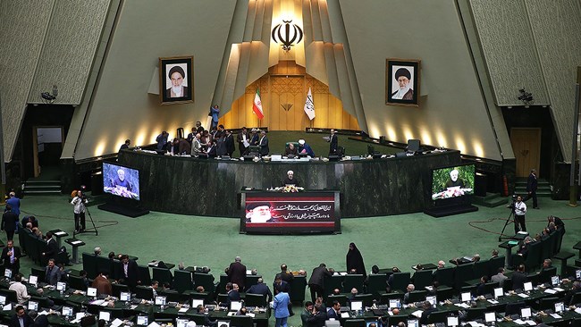 نمایندگان در جلسه علنی امروز سه شنبه مجلس شورای اسلامی طرح اصلاح قانون ممنوعیت به کارگیری بازنشستگان را با 194 رای موافق، 36 رای مخالف و 2 رای ممتنع از 240 نماینده حاضر تصویب کردند.