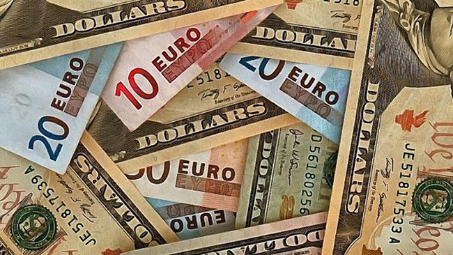 بانک مرکزی اعلام کرد که از زمان اجرای سیاست های جدید ارزی در 15 مردادماه امسال، 508 میلیون یورو خرید ارز در سامانه سنا انجام شده و حجم فروش نیز 437 میلیون یورو بوده است.