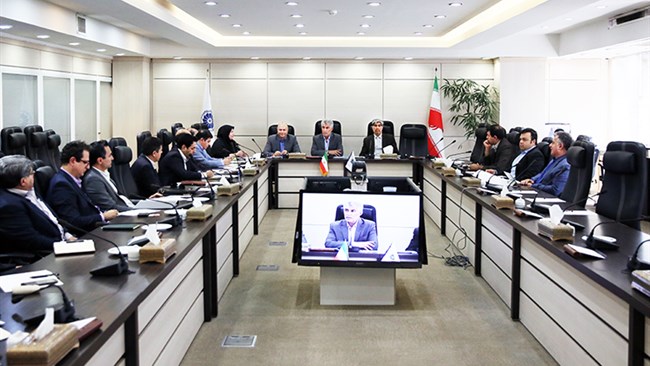 در نخستین نشست کمیته مشترک ایران و ژاپن ضمن بررسی وضعیت روابط تجاری میان دو کشور، راه‌های افزایش مبادلات دوجانبه در شرایط تحریم مورد بحث قرار گرفت.