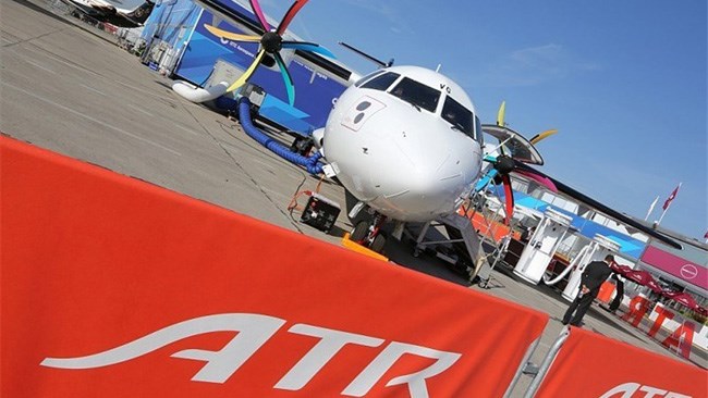 شریک ایتالیایی شرکت دوملیتی ATR اخیراً اعلام کرد هواپیماهای باقی‌مانده از قرارداد ایران را به مشتریان جدید می‌فروشد اما رئیس کمیسیون عمران مجلس می‌گوید ایران به دنبال شکایت از این شرکت است