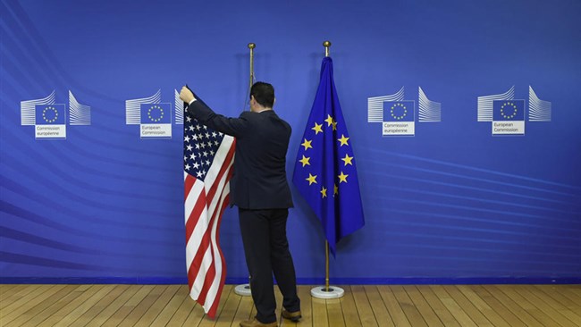 هفته‌نامه آلمانی‌زبان اشپیگل خبر داد که اتحادیه اروپا در تازه‌ترین اقدام به منظور دور زدن تحریم‌های آمریکا قصد دارد تا اول نوامبر (10 آبان) یعنی 3 روز پیش از آغاز دور دوم تحریم‌های آمریکا علیه ایران یک «نهاد مالی مستقل» تاسیس کند.