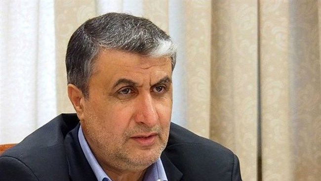وزیر راه و شهرسازی می‌گوید: این وزارتخانه تمهیداتی برای حضور شرکت‌های عمرانی ایرانی در سوریه اندیشیده و حضور در این کشور با محوریت بخش خصوصی را پیگیری می‌کند.