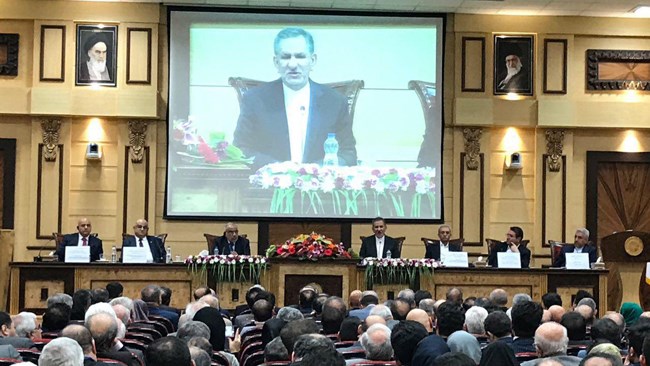 همایش مشترک تجاری ایران و عراق امروز با حضور نخست وزیر عراق، معاون اول رئیس‌جمهوری ایران، وزیر بازرگانی عراق، وزیر صنعت، معدن و تجارت ایران، رئیس اتاق ایران و تعدادی از فعالان بخش خصوصی دو کشور در اتاق ایران برگزار شد.