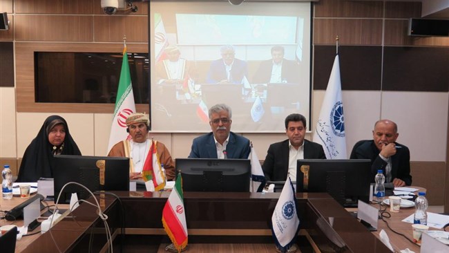 مجمع عمومی عادی سالیانه اتاق مشترک بازرگانی ایران و عمان با حضور سفیر عمان در ایران، نایب رئیس پارلمان بخش خصوصی کشور و اعضای این اتاق مشترک برگزار شد.