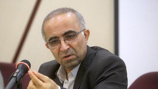 میثم موسایی استاد اقتصاد دانشگاه تهران در یادداشتی، فرار مالیاتی را  از منظرفرهنگی، اقتصادی، قانونی یا نقش قانونگذار مورد بررسی قرار داده است.