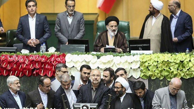 اعضای هیئت رئیسه اجلاسیه اول مجلس یازدهم شورای اسلامی در جلسه علنی امروز با حضور ۲۶۶ نفر از منتخبان مردم برای مدت یک سال انتخاب شدند.