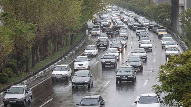 شهردار تهران اعلام کرد که طرح ترافیک از روز شنبه هفته جاری اجرا خواهد شد.