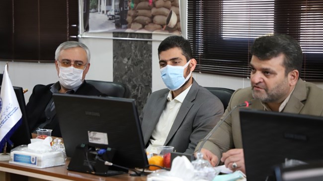 دفتر بسیج تجار اتاق زنجان با حضور مسولان کشوری و استانی و با رعایت پروتکل‌های بهداشتی افتتاح شد.