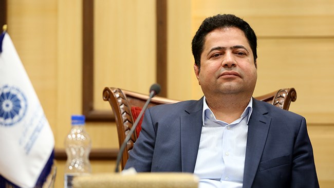 به دنبال انتخاب صمد حسن‌زاده، نائب رئیس سوم اتاق ایران به‌عنوان رئیس پارلمان بخش خصوصی، حسین پیرموذن به‌عنوان یکی از 4 نامزد با کسب حداکثر آرا به‌عنوان نائب رئیس سوم اتاق ایران برگزیده شد.