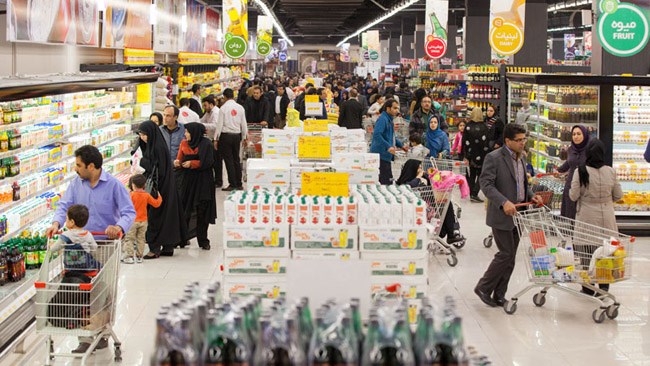 عضو هیات نمایندگان اتاق ایران از رکود بازار مواد غذایی به دلیل کاهش قدرت خرید مردم خبر داد.