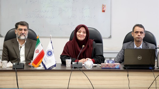 رئیس کمیسیون فناوری اطلاعات و ارتباطات اتاق ایران با انتقاد از نقش کمرنگ وزارت ارتباطات در مدیریت حوزه فناوری، گفت: تولی‌گری ارگان‌های مختلف در این حوزه، مشکل‌ساز شده است.