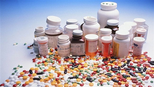 رئیس اتحادیه واردکنندگان دارو تصریح کرد که افزایش نرخ ارز نمی‌تواند تاثیر چندانی بر واردات دارو داشته باشد، چرا که دارو با ارز مبادله‌ای وارد می‌شود.