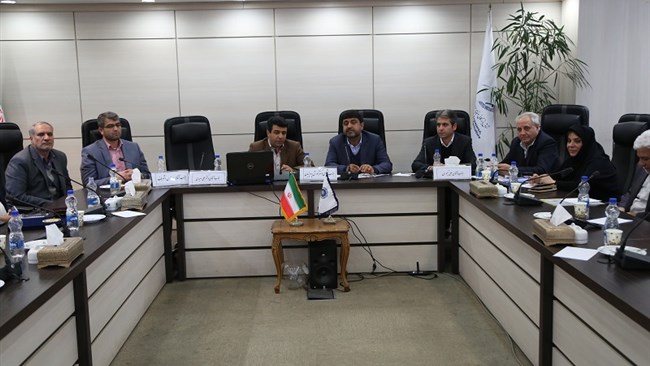نشست تخصصی ظرفیت‌ها و محدودیت‌های صندوق‌های سرمایه‌‌گذاری توسط کمیسیون بازار پول و سرمایه اتاق ایران برگزار شد.