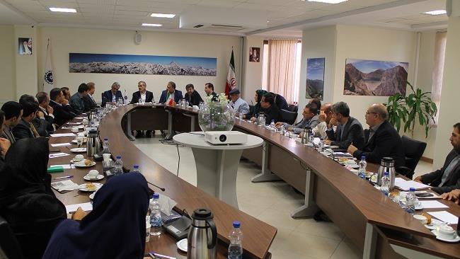تشکیل شورای همکاری بین صنعت و دانشگاه در استان البرز، از دستاوردهای سومین همایش ملی تعامل صنعت و دانشگاه است