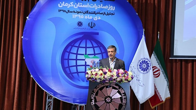 رئیس اتاق کرمان معتقد است صادرات استان کرمان به چند محصول مشخص محدود شده اند و باید محصولات صادراتی جدید را شناسایی کرد.