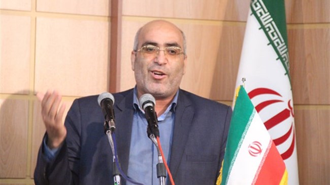 امیدعلی پارسا، رئیس مرکز آمار ایران پیشنهاد داد: مدل ارزیابی عملکرد استانها در زمینه اشتغال توسط کمیته‌ای طی ۱۰ روز آینده تهیه و ابلاغ شود.