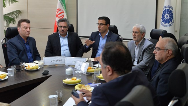 نشست تخصصی کمیسیون توسعه صادرات اتاق ایران برگزار شد؛ در این نشست مهمترین موانع و مشکلات حوزه صادرات بررسی شد.