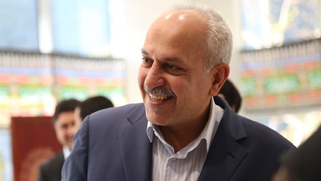 کیوان کاشفی، رئیس اتاق کرمانشاه و عضو هیات رئیسه اتاق ایران، بهره‌مندی از زیرساخت‌های مناسب و وجود بسته‌های آشنایی مؤثر را دو اصل اساسی در جذب سرمایه‌گذاری می داند.