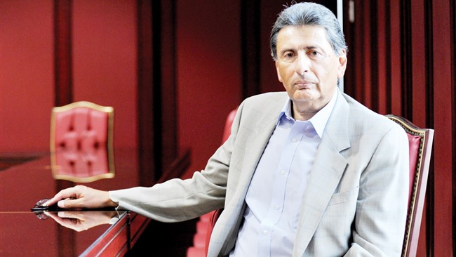 نرسی قربان؛ تحلیل‌گر ارشد انرژی می‌گوید: آثار تحریم بر تن اقتصاد ایران باقی‌است؛ اما در حوزه انرژی تاثیر تحریم‌ها بیشتر بود. تا اینکه در دولت یازدهم شورای سیاست‌گذاری قراردادهای جدید نفتی کار خود را شروع کرد. اما سهم بخش خصوصی در حوزه فعالیت اکتشاف و تولید اندک است؛ این تمام توان بخش خصوصی نیست.