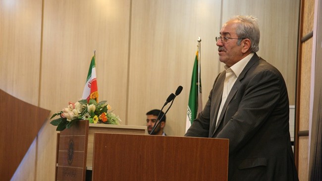 همایش منطقه‌ای حاشیه کویر مرکزی ایران در اتاق قم برگزار شد.