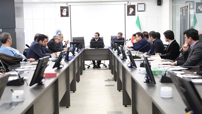 نشست کمیسیون مدیریت واردات اتاق ایران با حضور جمعی از واردکنندگان خودرو و باهدف بررسی مشکلات این حوزه برگزار شد.