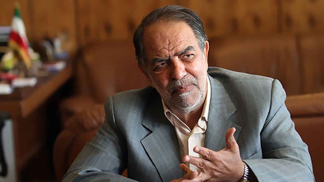 مشاور ارشد رییس‌جمهور گفت: قرارداد گازی ایران با شرکت اماراتی در میدان سلمان باید اجرا شود. او درباره صادرات در مناطق آزاد هم گفت: صادرات مناطق آزاد سال گذشته در جمع ۷ منطقه ۶۲۰ میلیون دلار کالایی داشته است که صادره از کالاهای تولید منطقه آزاد است،