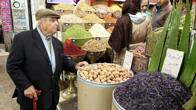 مرکز آمار ایران شاخص کالاهای مصرفی در 12 ماهه سال 95 را منتشر کرد.