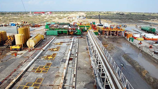 مجری طرح میدان گازی کیش از مذاکره پیمانکار پروژه توسعه میدان گاز کیش با شرکت گازپروم نفت روسیه برای توسعه این میدان گازی خبر داد.