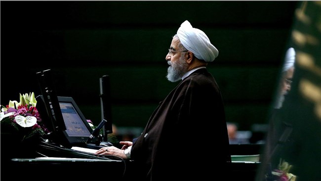 صبح امروز، حسن روحانی، از وزیران پیشنهادی تیم اقتصادی خود دفاع کرد. رئیس‌جمهوری اصلاح اقتصادی را از مهمترین برنامه‌های دولت عنوان کرد و در راستای این هدف کلان، برنامه وزرای اقتصادی خود را هم‌راستا دانست. مهمترین نکات این سخنرانی را بخوانید.