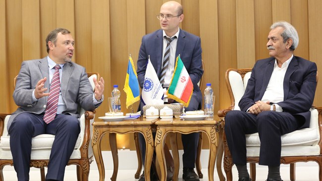 غلامحسین شافعی در دیدار با با سفیر اوکراین در تهران بر ظرفیت‌های این کشور برای اتصال ایران به بازار اروپا تاکید کرد.