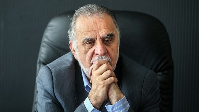 حضور نیروهای نظامی و صندوق‌های بازنشستگی به‌عنوان نهادهای غیرتخصصی در بخش معدن، این حوزه اشتغال‌زا را با مشکل مواجه کرده است.