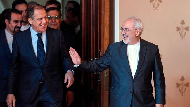 محمدجواد ظریف، وزیر امور خارجه کشور در دیدار با سرگئی لاوروف، همتای روسی خود خبر داد که ظرف چند هفته آینده ایران روند عضویت ایران در اتحادیه اوراسیا کامل خواهد شد.