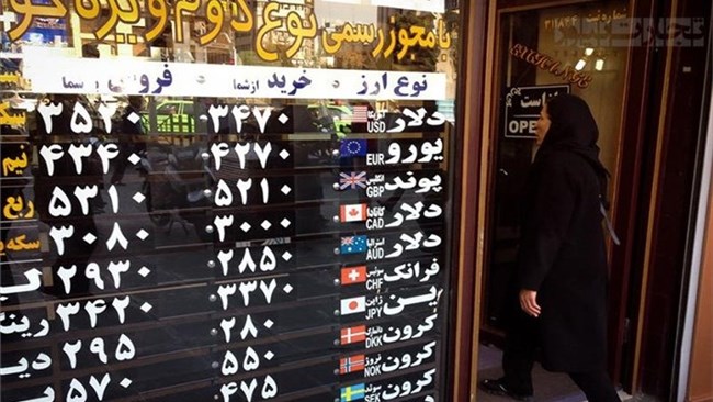 با افزایش قیمت ارز و خروج آمریکا از برجام، نمی‌توان به پایداری تورم تک‌رقمی چندان امیدوار بود. به نظر می‌رسد در نیمه دوم سال دیگر نمی‌توان با سیاست‌های مقطعی و دستوری تورم را مهار کرد.
